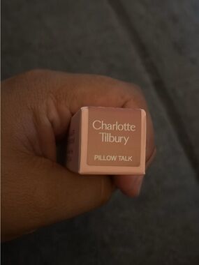 Charlotte Tilbury Pillow Talk Lipstick - Soft Pink Nude